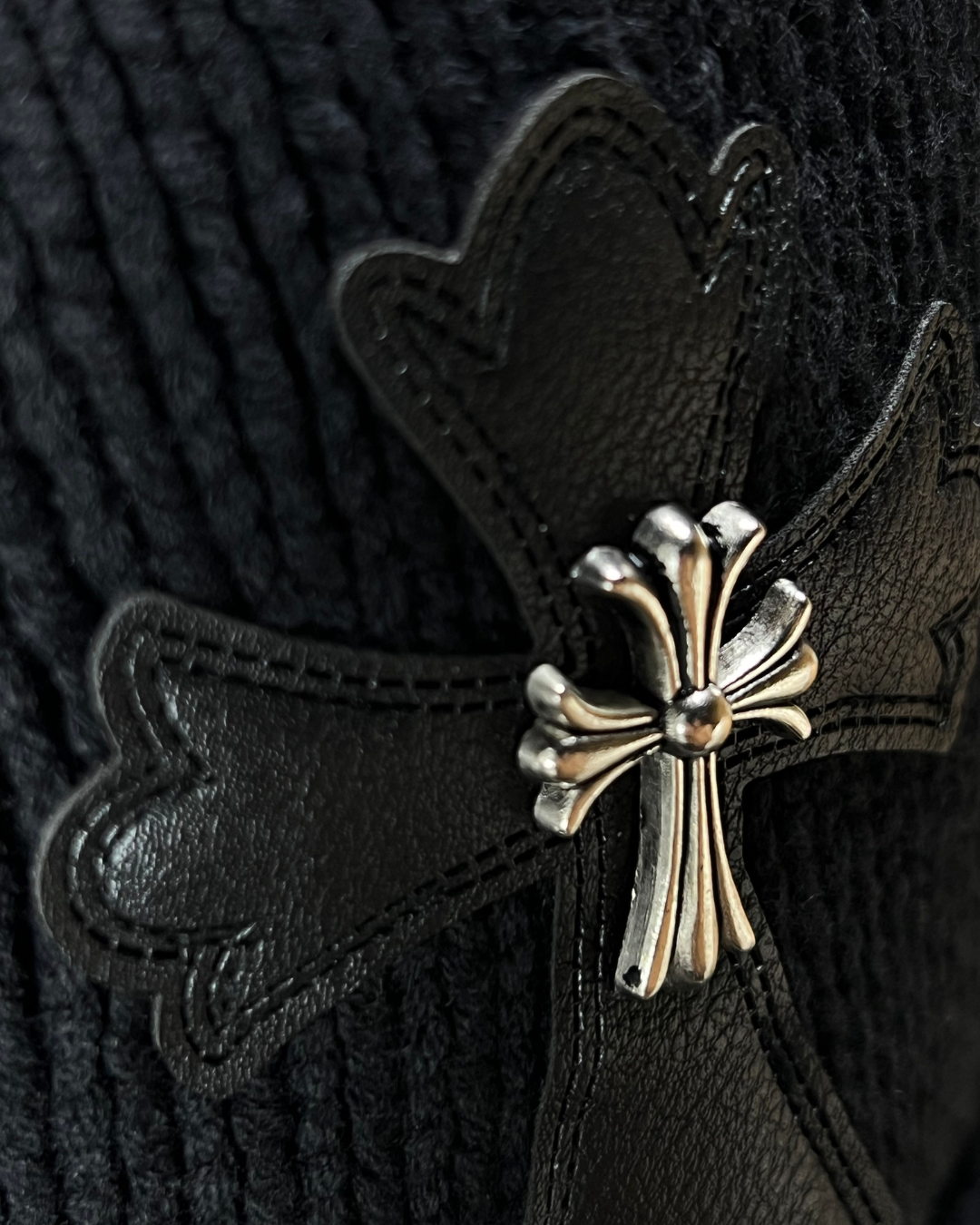 CHROME HEARTS CASHMERE WITH SILVER CROSS BEANIE