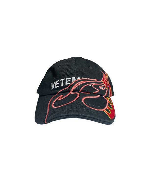 VETEMENTS X REEBOOK FLAME CAP