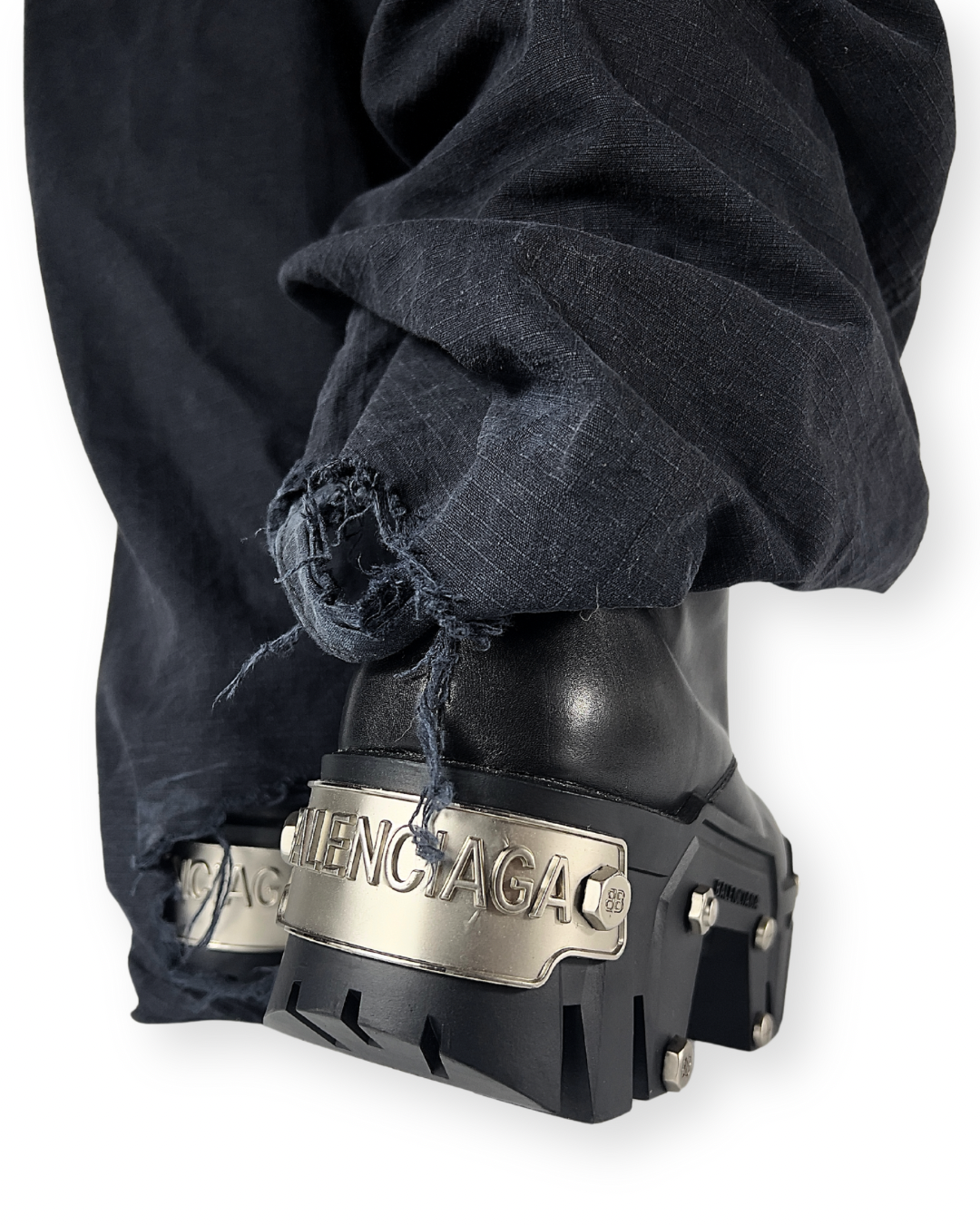 BALENCIAGA FW21 "BULLDOZER" BOOTS