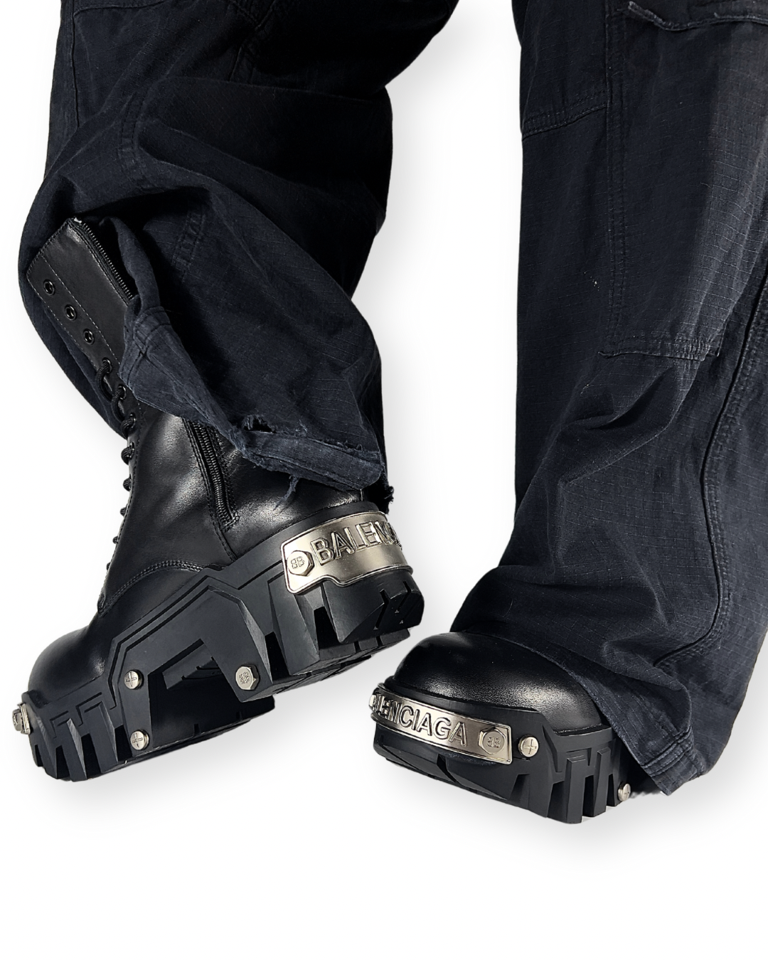 BALENCIAGA FW21 "BULLDOZER" BOOTS