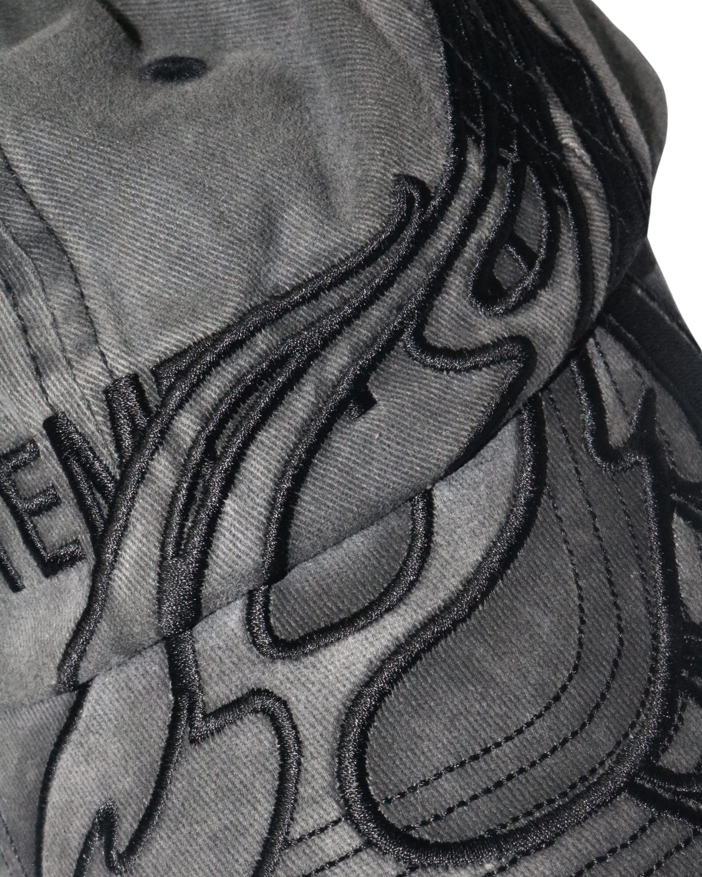 VETEMENTS WASHED FLAME CAP