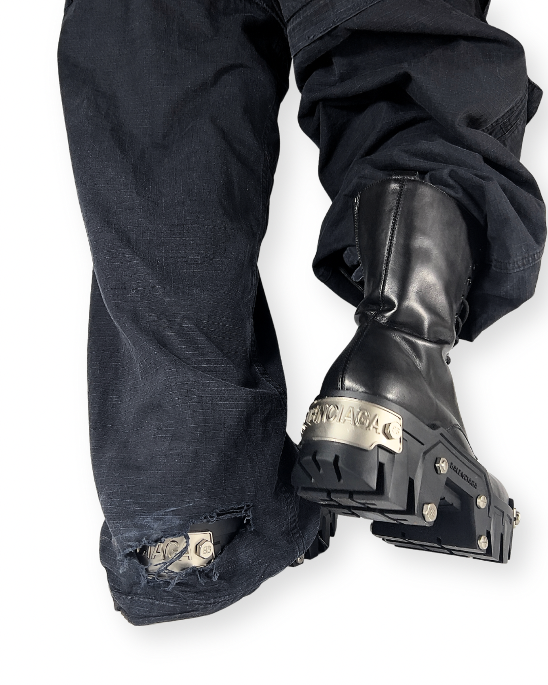 BALENCIAGA FW21 "BULLDOZER" BOOTS