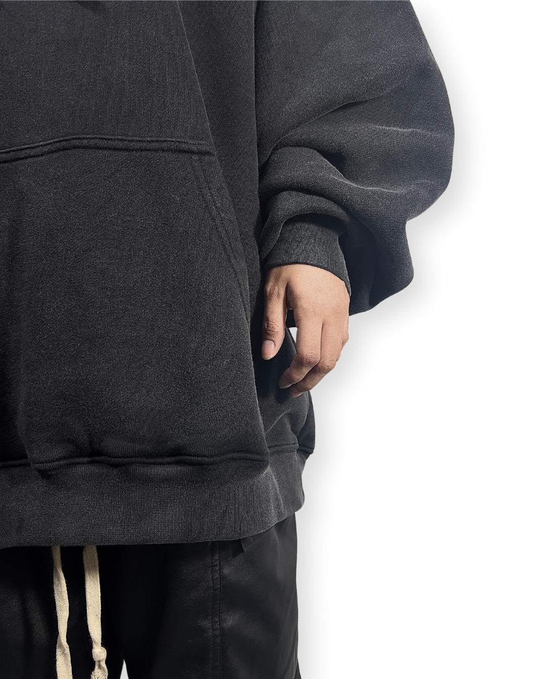 VETEMENTS FW21 LIMITED EDITION LOGO HOODIE