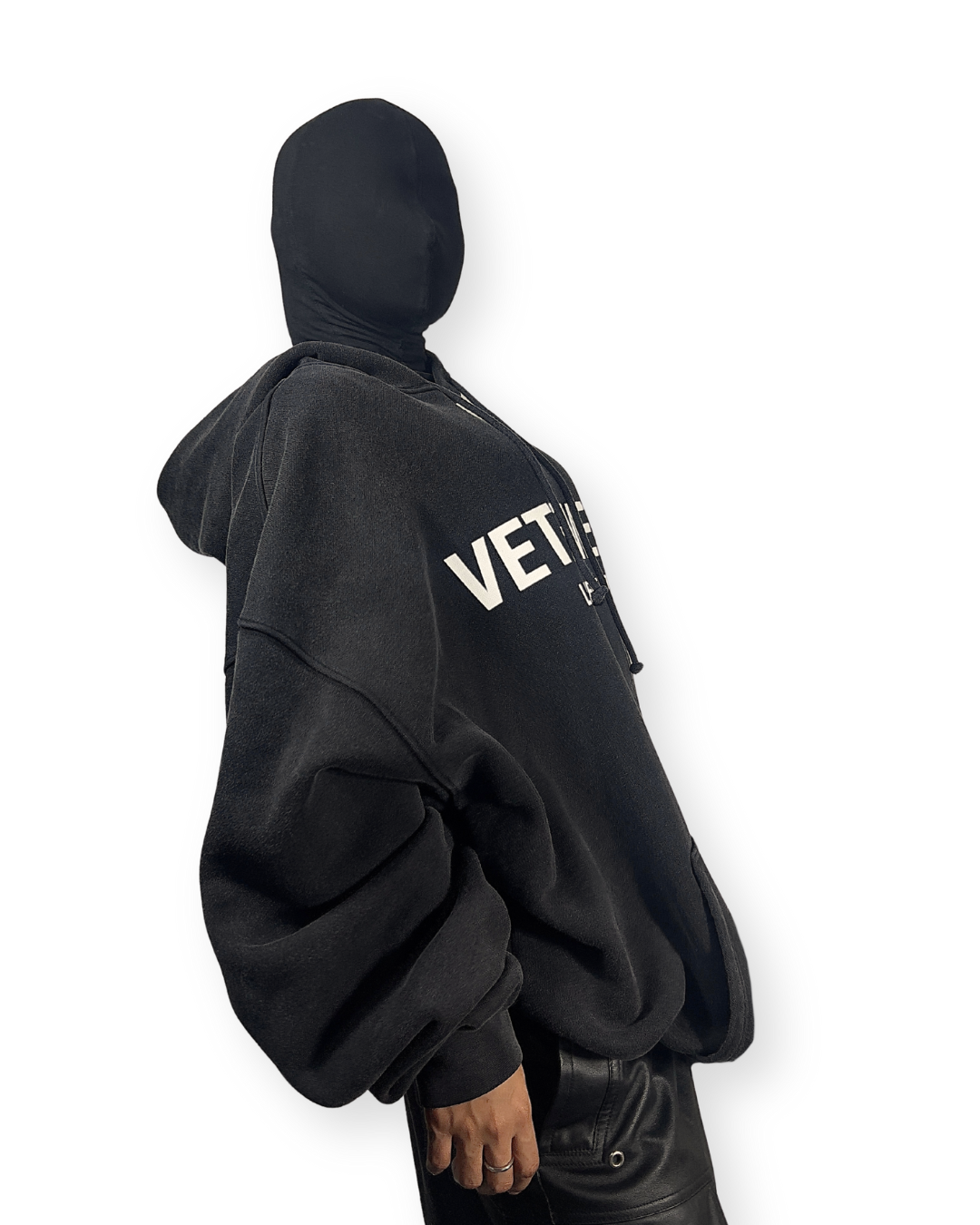 VETEMENTS FW21 LIMITED EDITION LOGO HOODIE