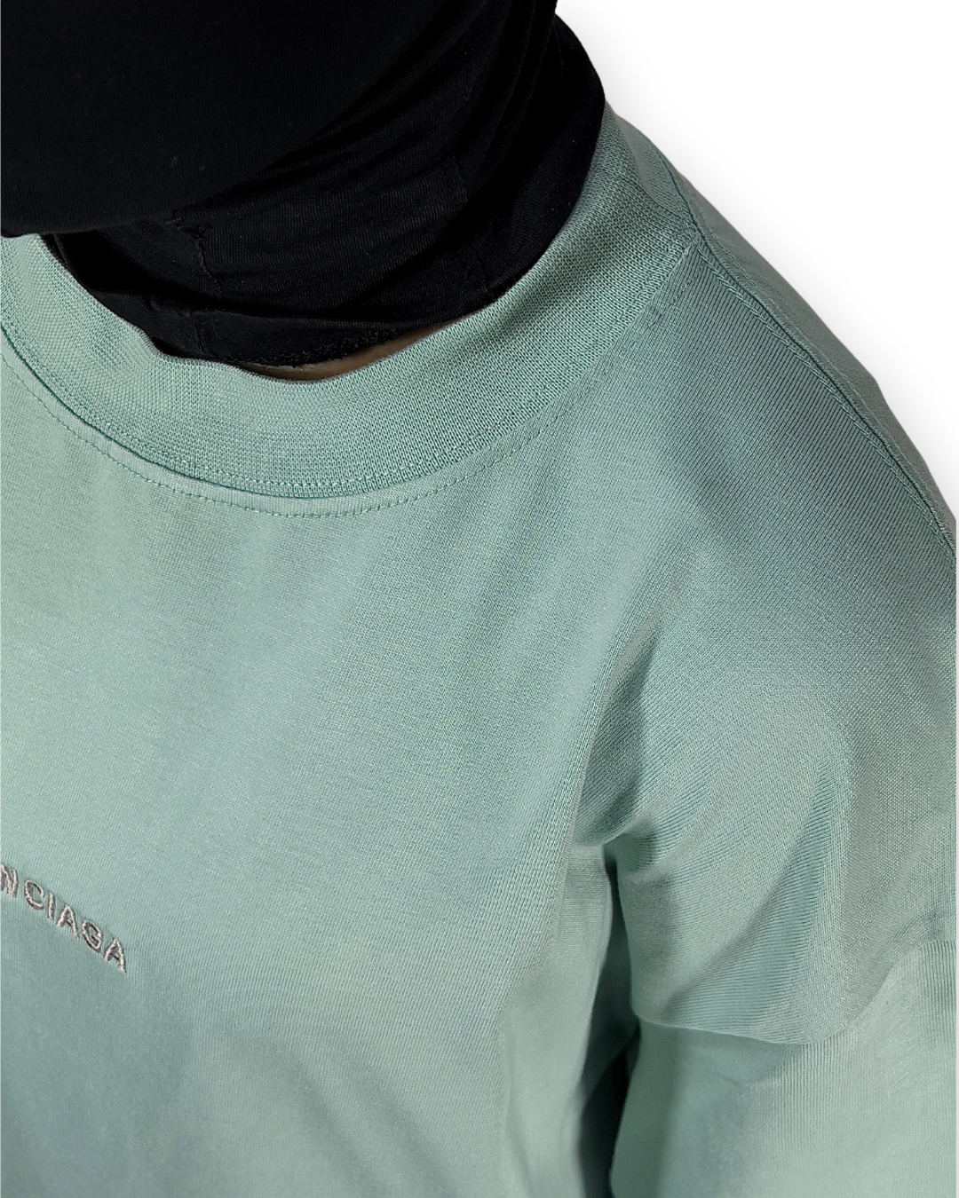 BALENCIAGA SS22 EMBROIDERED LOGO TEE