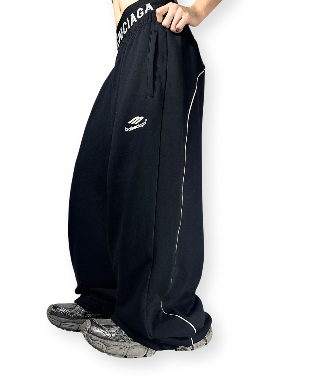 BALENCIAGA FW21 "PARIS SOCCER" EMBROIDERED SWEATPANTS