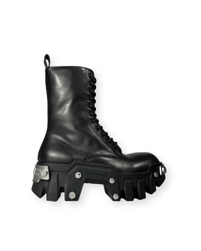 BALENCIAGA FW21 "BULLDOZER" BOOTS - VAULT