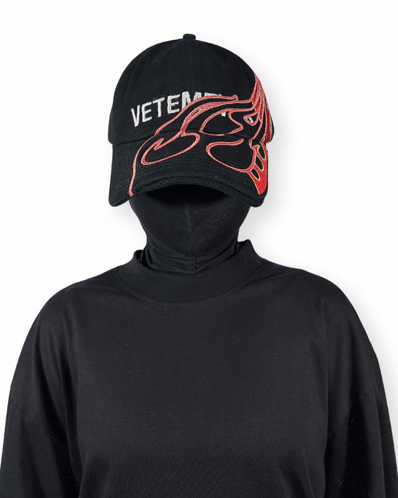 VETEMENTS X REEBOOK FLAME CAP - VAULT